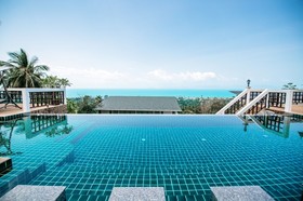 Jungle Emerald Rock Luxury Villa