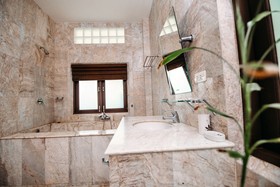 Jungle Emerald Rock Luxury Villa