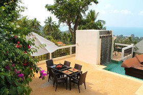 Jungle Emerald Rock Luxury Villa
