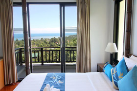 Kan Panorama Seaview Villa