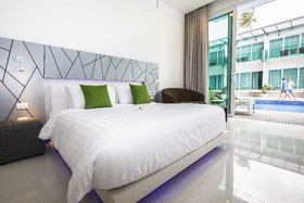 KC Beach Club & Pool Villas