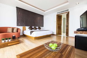 KC Beach Club & Pool Villas