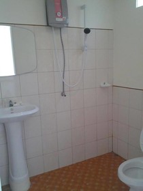 Laemsor Modern House