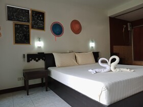 Lamai Chalets