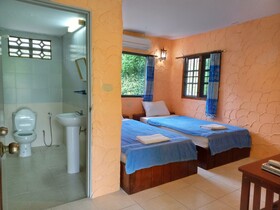 Lamai Chalets