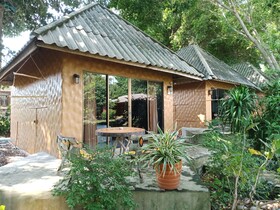 Lamai Chalets