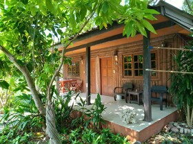 Lamai Chalets