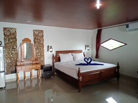 Lamai Chalets