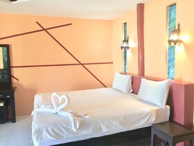 Lamai Chalets