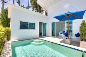 La Perle Luxury Boutique Hotel