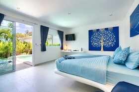 La Perle Luxury Boutique Hotel