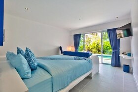 La Perle Luxury Boutique Hotel