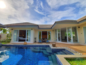 Lipa Talay Hok