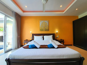 Lipa Talay Hok
