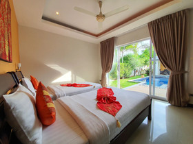Lipa Talay Hok