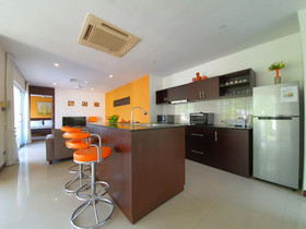 Lipa Talay Hok