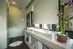 Lotus Samui
