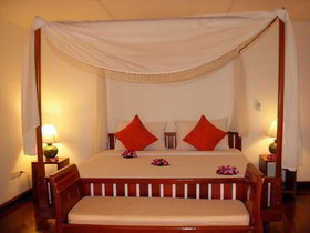 Malibu Resort & Beach Club