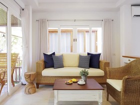 Malibu Resort & Beach Club