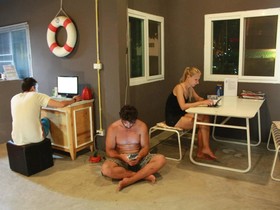 Monkey Samui Hostel