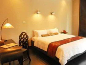 Montra Hotel