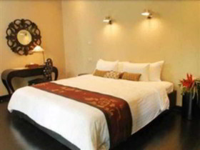 Montra Hotel