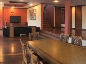 Nantra Thongson Bay Resort & Villas