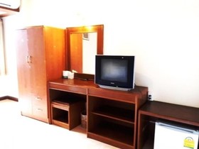 Nathon Residence