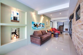 NB Sunrise Mountain Villa