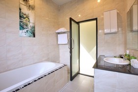 NB Sunrise Mountain Villa