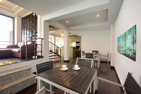 NB Sunrise Mountain Villa