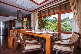 Pailin Garden Palace