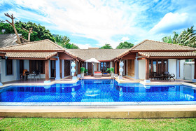 Pao Jin Poon Beach Front Villa