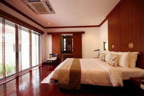 Pao Jin Poon Beach Front Villa