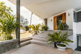 Paradise Villa