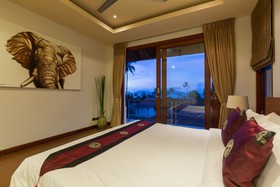 Peerapat Villa