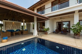 Peerapat Villa
