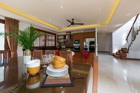 Peerapat Villa