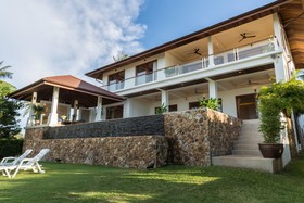 Peerapat Villa