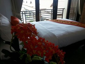 Poolsawat Villa