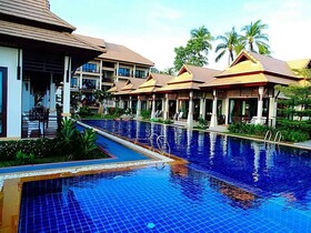 Poolsawat Villa