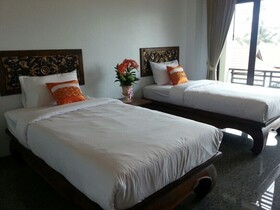 Poolsawat Villa