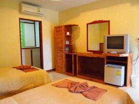 Rattana Guesthouse & Bungalow