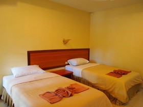 Rattana Guesthouse & Bungalow