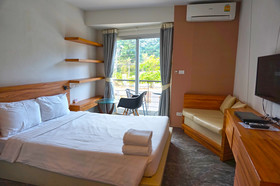 RePlay Residence