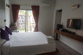 RePlay Residence