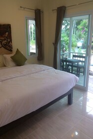 Samui Goodwill Bungalow
