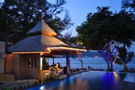 Samui Honey Cottage Beach Resort