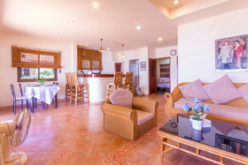 Seaview Paradise Beach & Mountain Villas