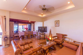 Seaview Paradise Beach & Mountain Villas